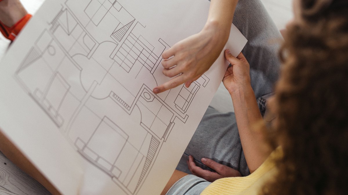 Discussion autour d'un plan pour analyser une opération immobilière